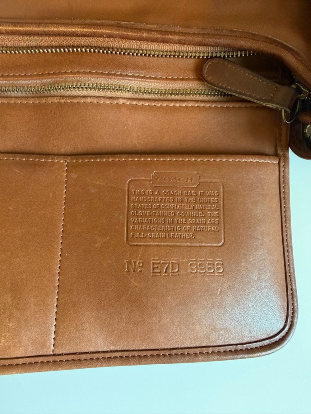 Vintage Coach Legacy Zip 9966 - Picture 8 of 11